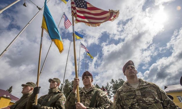 Администрации Трампа время вооружить Украину, — New York Times